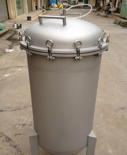 袋式過濾器在精細化工領(lǐng)域中應(yīng)用與特點